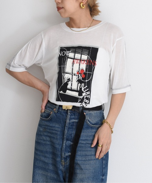 Eimee Law(エイミーロウ)の「モノクロアートプリントTシャツ(Tシャツ/カットソー・レディース・オフホワイト/スミクロ・FREE)」の1枚目の写真