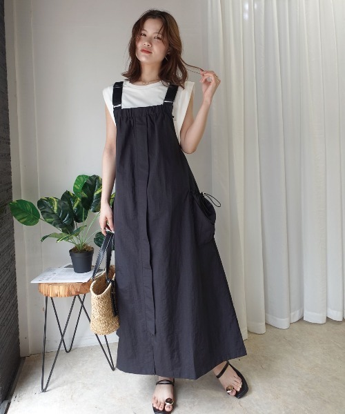 CORNERS（コーナーズ）の「Aラインナイロンジャンスカ【UVカット】【接触冷感】【撥水加工】（ジャンパースカート・レディース・ブラック/チャコールグレー/カーキ・FREE）」の7枚目の写真