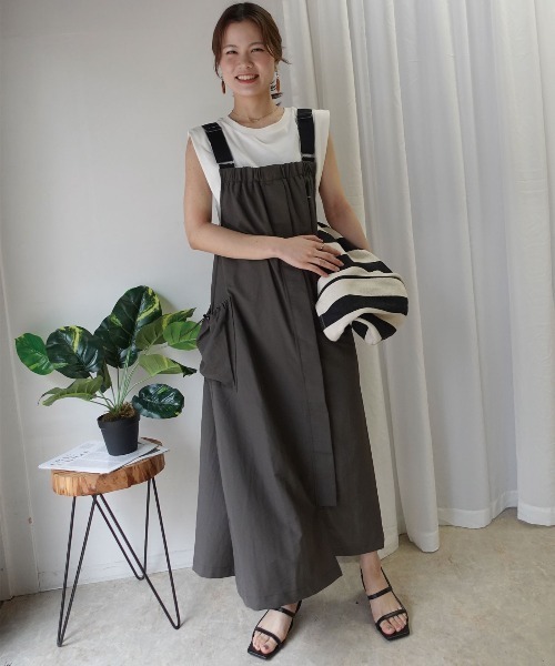 CORNERS（コーナーズ）の「Aラインナイロンジャンスカ【UVカット】【接触冷感】【撥水加工】（ジャンパースカート・レディース・ブラック/チャコールグレー/カーキ・FREE）」の19枚目の写真
