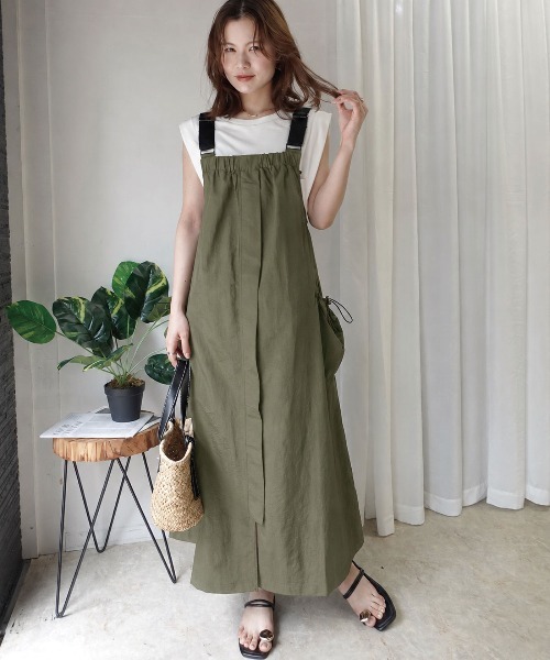 CORNERS（コーナーズ）の「Aラインナイロンジャンスカ【UVカット】【接触冷感】【撥水加工】（ジャンパースカート・レディース・ブラック/チャコールグレー/カーキ・FREE）」の21枚目の写真