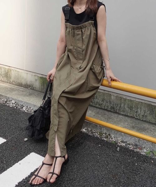 CORNERS（コーナーズ）の「Aラインナイロンジャンスカ【UVカット】【接触冷感】【撥水加工】（ジャンパースカート・レディース・ブラック/チャコールグレー/カーキ・FREE）」の19枚目の写真