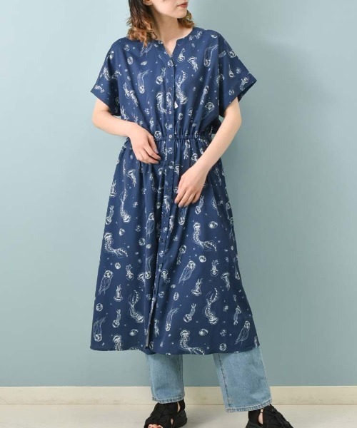 Bleu Bleuet（ブルーブルーエ）の「海の生き物総柄ワンピース（ワンピース・レディース・ネイビー/ブルー・M）」の7枚目の写真