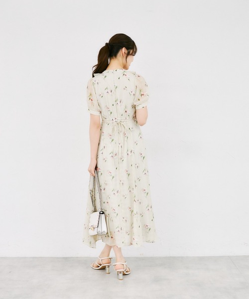 tocco closet(トッコ クローゼット)の「リボン付きシアーチェック×フラワープリントワンピース(ワンピース・レディース・ブラック/ミント・M)」の14枚目の写真