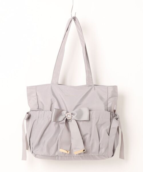 SecretDoor（シークレットドア）の「［Secret Door シークレットドア］500mlペットボトル・A4収納可！ビジュー リボン ギャザーデザイン トートバッグ｜キャリーオン対応（トートバッグ・レディース・グレー/ピンク/ブラック・FREE）」の3枚目の写真