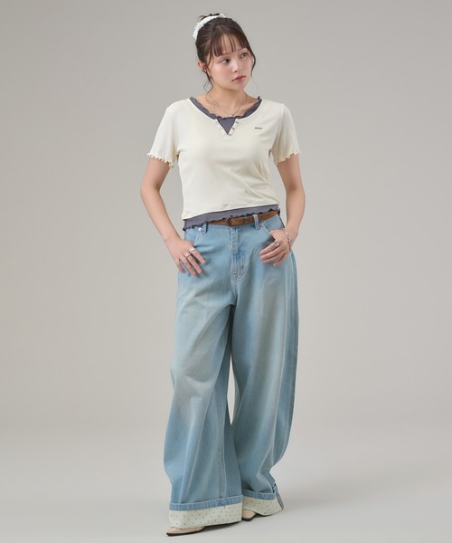 apres jour mignon(アプレジュールミニョン)の「裾ドットカーブデニムパンツ(デニムパンツ・レディース・インディゴブルー/ブラック/ブルー・LARGE/SMALL/MEDIUM)」の4枚目の写真