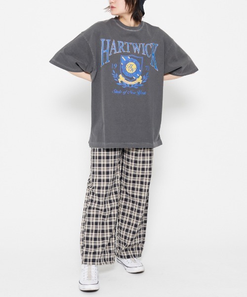 DOUBLE STEAL(ダブルスティール)の「HARTWICK カレッジロゴTシャツ(Tシャツ/カットソー・レディース・ラベンダー/チャコールグレー/グレー系その他・FREE)」の22枚目の写真