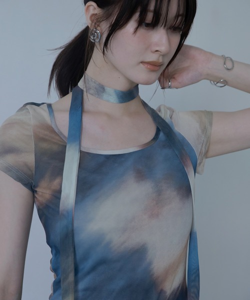 VACANCY(ヴァカンシー)の「マーブル柄ハーフスリーブシアートップス チョーカー付(Tシャツ/カットソー・レディース・ブラウン/ブルー・FREE)」の6枚目の写真