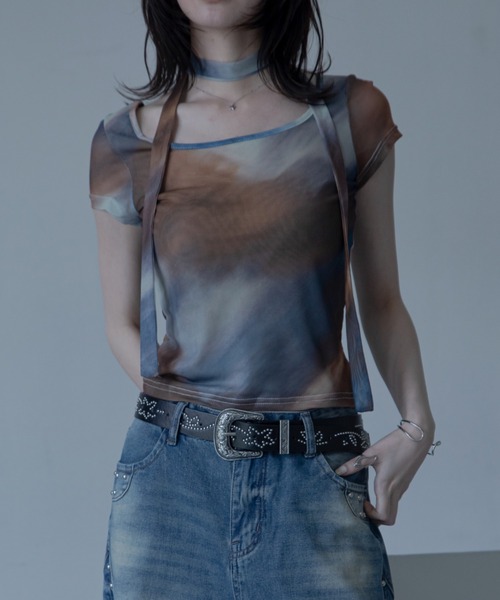 VACANCY(ヴァカンシー)の「マーブル柄ハーフスリーブシアートップス チョーカー付(Tシャツ/カットソー・レディース・ブラウン/ブルー・FREE)」の14枚目の写真