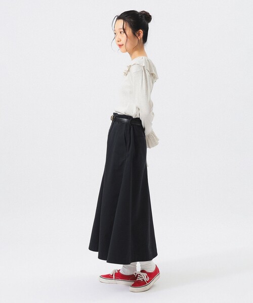 BEAMS BOY(ビームスボーイ)の「リブ フリル ギャザー ロング スリーブ(Tシャツ/カットソー・レディース・ブラウン/グレー/ナチュラル・1/2)」の5枚目の写真