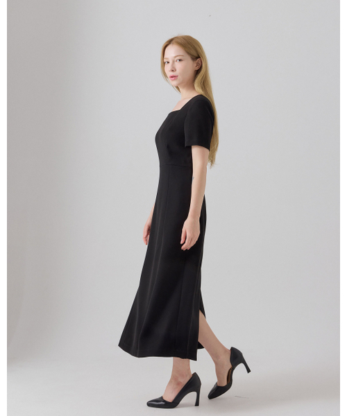 BELLEMA(ベルマ)の「Square Neck Line Dress(ワンピース・レディース・ブラック・MEDIUM/SMALL/LARGE)」の4枚目の写真