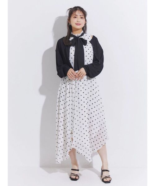 MERCURYDUO(マーキュリーデュオ)の「コンパクトシアークルーネックロングスリーブカーディガン(カーディガン/ボレロ・レディース・ブラック/ライトブルー/ブラウン/オフホワイト・FREE)」の16枚目の写真