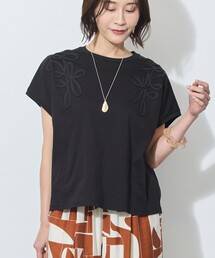 コード刺繍入りフレンチスリーブプルオーバー