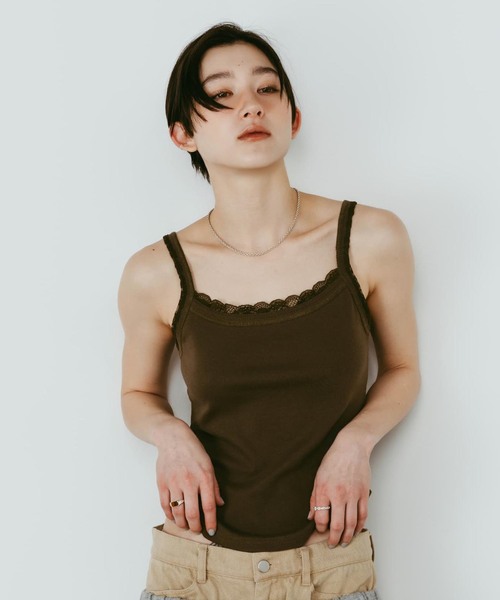 Knuth Marf(クヌースマーフ)の「Knuth Marf / クヌースマーフ lace detail camisole(キャミソール・レディース・ブラック/チャコールグレー/カーキ・FREE)」の3枚目の写真