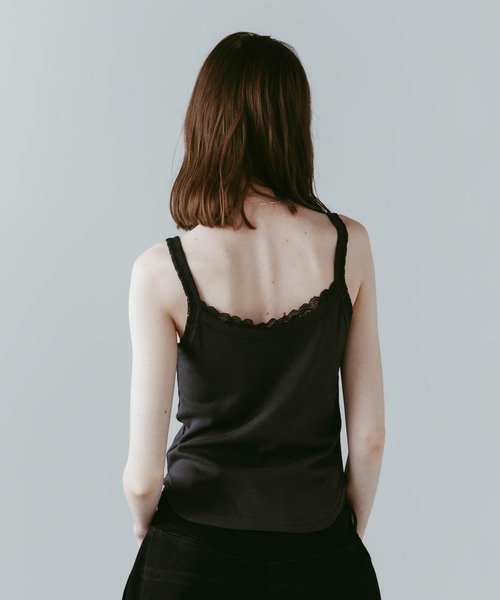 Knuth Marf(クヌースマーフ)の「Knuth Marf / クヌースマーフ lace detail camisole(キャミソール・レディース・ブラック/チャコールグレー/カーキ・FREE)」の16枚目の写真