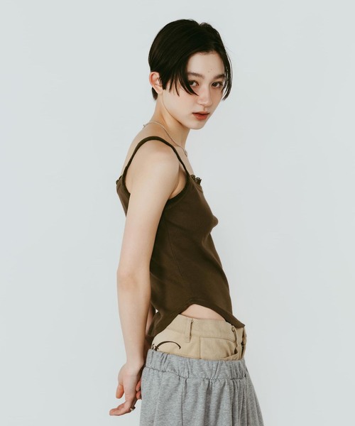 Knuth Marf(クヌースマーフ)の「Knuth Marf / クヌースマーフ lace detail camisole(キャミソール・レディース・ブラック/チャコールグレー/カーキ・FREE)」の20枚目の写真