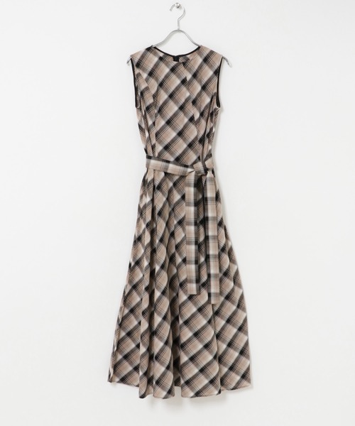 URBAN RESEARCH ROSSO WOMEN(アーバンリサーチ ロッソ)の「ベルト付フレアシルエットロングドレス(ワンピース・レディース・ブラック/チェック・36/38)」の12枚目の写真