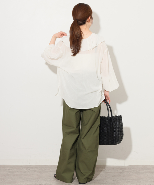 JOURNAL STANDARD relume(ジャーナルスタンダード レリューム)の「《WEB限定追加》ラッフルロングスリーブブラウス(シャツ/ブラウス・レディース・ブラック/ホワイト・FREE)」の12枚目の写真