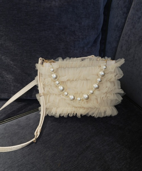 et.UNiVER(エトユニベール)の「Frill clutch bag(ショルダーバッグ・レディース・ベージュ/グレー/ブラック・FREE)」の19枚目の写真
