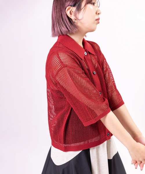 OSMOSIS（オズモーシス）の「メッシュクロップドニットカーディガン（ニット/セーター・レディース・レッド/ブルー/ブラック・ONE SIZE）」の18枚目の写真