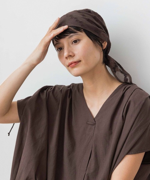 studio CLIP(スタディオクリップ)の「《natural by clip》刺繍スカーフ付きブラウス(シャツ/ブラウス・レディース・オフホワイト/ブラウン・FREE)」の15枚目の写真