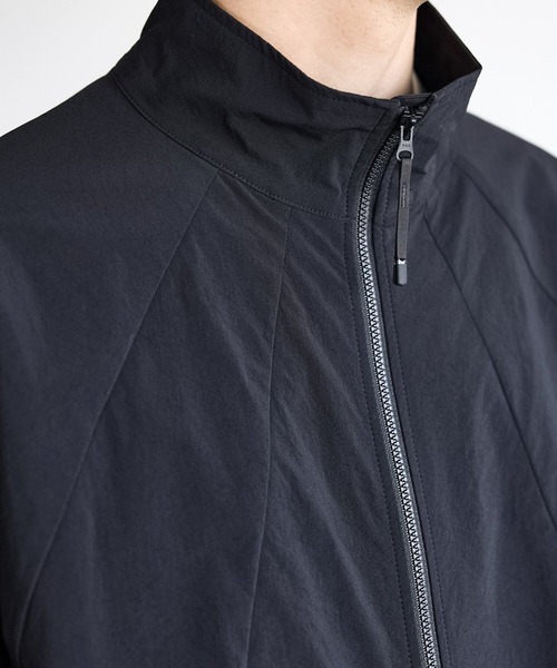 GOLDWIN（ゴールドウィン）の「Goldwin / ゴールドウィン：別注 KODENSHI Stretch Weave Jacket：ONLYARK-1-2601[PIE]（ナイロンジャケット・メンズ・グレー系その他・3/2）」の4枚目の写真