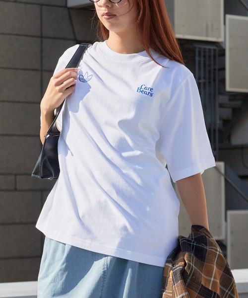 adidas(アディダス)の「adidas/アディダス CARE BEAR OS T-Shirt ケアベア OS Tシャツ バックプリント プリントTシャツ 半袖 クルーネック くま クマ ベアー メンズ レディース 秋 秋服 2026年秋冬 冬服(Tシャツ/カットソー・メンズ・ブラック/ホワイト・S/M/L/XL)」の9枚目の写真