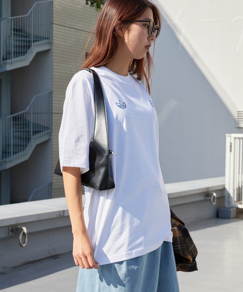 adidas(アディダス)の「adidas/アディダス CARE BEAR OS T-Shirt ケアベア OS Tシャツ バックプリント プリントTシャツ 半袖 クルーネック くま クマ ベアー メンズ レディース 秋 秋服 2026年秋冬 冬服(Tシャツ/カットソー・メンズ・ブラック/ホワイト・S/M/L/XL)」の12枚目の写真