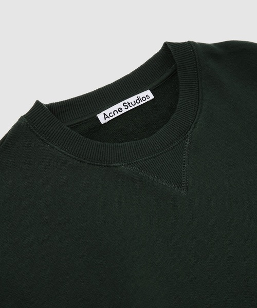 Acne Studios(アクネストゥディオズ)の「FA-UX-SWEA000202(スウェット・メンズ・ダークグリーン・L/M)」の3枚目の写真