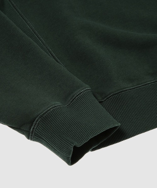 Acne Studios(アクネストゥディオズ)の「FA-UX-SWEA000202(スウェット・メンズ・ダークグリーン・L/M)」の4枚目の写真