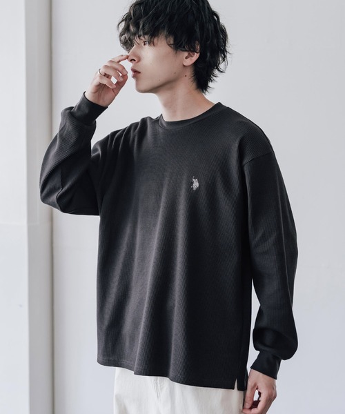 U.S. POLO ASSN.(ユーエスポロアッスン)の「U.S. POLO ASSN. ユーエスポロアッスン サーマルワンポイントロゴ刺繍クルーネック長袖Tシャツ/ワッフルカットソー(Tシャツ/カットソー・メンズ・ベージュ/ホワイト/ブラック/チャコール/グレー/ネイビー・M/XL/L)」の4枚目の写真