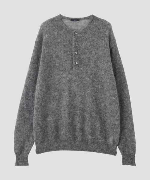YLEVE(イレーヴ)の「YLEVE / SUPER KID MOHAIR HENRY NECK KNIT(ニット/セーター・メンズ・カーキ/グレー系その他3・4)」の4枚目の写真