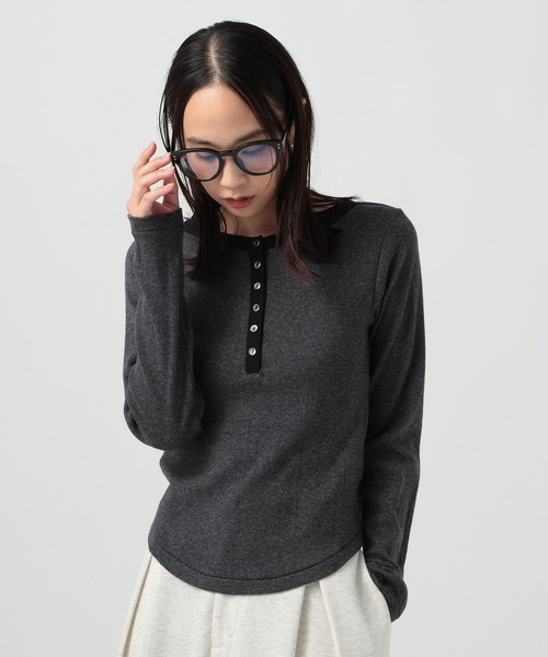 Robert P.Miller（ロバート ピー ミラー）の「[WEB限定]【miller】Prib Helny L/S Tee（Tシャツ/カットソー・レディース・ダークグレー/ブラック/イエロー・FREE）」の5枚目の写真