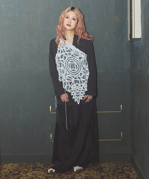 JOURNAL STANDARD（ジャーナルスタンダード）の「【SALLY VINTAGE × JOURNAL STANDARD】SALLY TAPE LACE BL（シャツ/ブラウス・レディース・ブラック/ホワイト・FREE）」の5枚目の写真