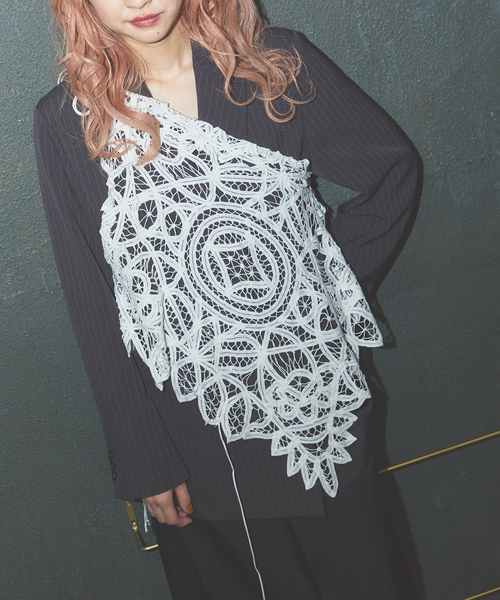 JOURNAL STANDARD（ジャーナルスタンダード）の「【SALLY VINTAGE × JOURNAL STANDARD】SALLY TAPE LACE BL（シャツ/ブラウス・レディース・ブラック/ホワイト・FREE）」の10枚目の写真