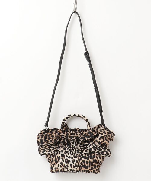 GANNI（ガニー）の「GANNI / ガニー：【レディース】Mini Shopper Ruffle Print：B2040010[ANN]（ハンドバッグ・レディース・レオパード・FREE）」の2枚目の写真