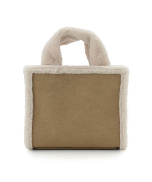 FURFUR(ファーファー)の「【WEB・一部店舗限定カラー】ムートンロゴトートバッグ(トートバッグ・レディース・ブラック/ホワイト/ピンク/アイボリー/ベージュ・F)」の7枚目の写真