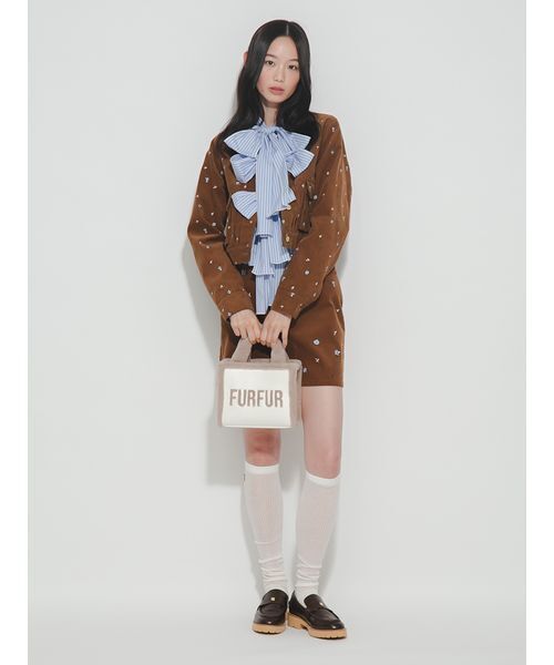 FURFUR(ファーファー)の「【WEB・一部店舗限定カラー】ムートンロゴトートバッグ(トートバッグ・レディース・ブラック/ホワイト/ピンク/アイボリー/ベージュ・F)」の15枚目の写真