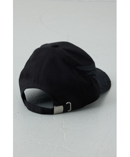 AZUL by moussy(アズールバイマウジー)の「ファイア刺繍キャップ(キャップ・メンズ・ブラック系その他/ブラック・FREE)」の9枚目の写真