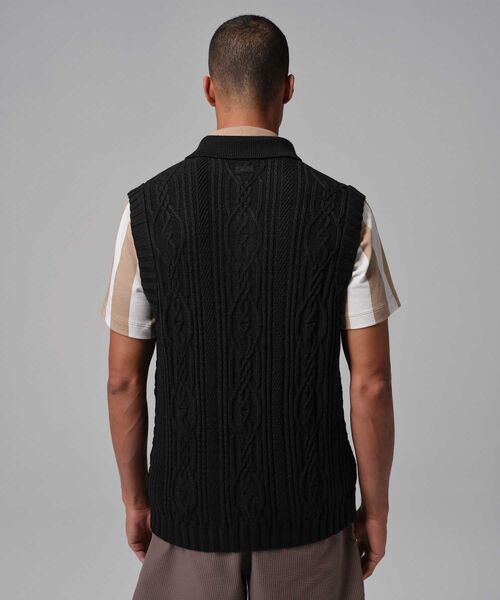 JORDAN BRAND(ジョーダンブランド)の「ジョーダン スポーツ メンズ ゴルフセーターベスト / Jordan Sport Men's Golf Sweater Vest HQ8686-010 Black(ベスト・メンズ・ブラック・2XL)」の2枚目の写真