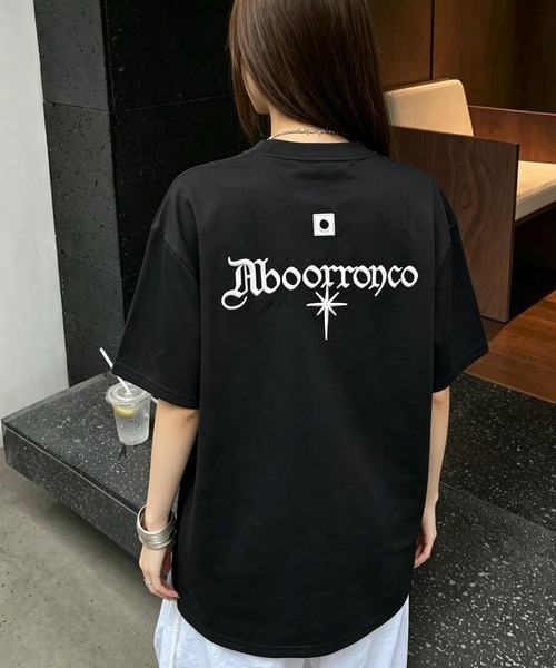 BLoomMe(ブルームミー)の「オーバーサイズ刺繍Tシャツ(Tシャツ/カットソー・レディース・ベージュ/ブラック・M/L)」の4枚目の写真