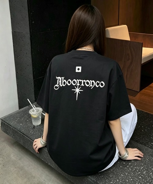 BLoomMe(ブルームミー)の「オーバーサイズ刺繍Tシャツ(Tシャツ/カットソー・レディース・ベージュ/ブラック・M/L)」の5枚目の写真