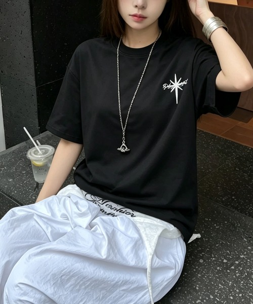 BLoomMe(ブルームミー)の「オーバーサイズ刺繍Tシャツ(Tシャツ/カットソー・レディース・ベージュ/ブラック・M/L)」の10枚目の写真