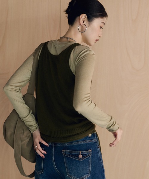 LAULEN(ローレン)の「belted asymmetric knit vest /ベルト付きアシンメトリーニットベスト(ベスト・レディース・グレー/パープル/ブラック/カーキ/アイボリー・FREE)」の17枚目の写真