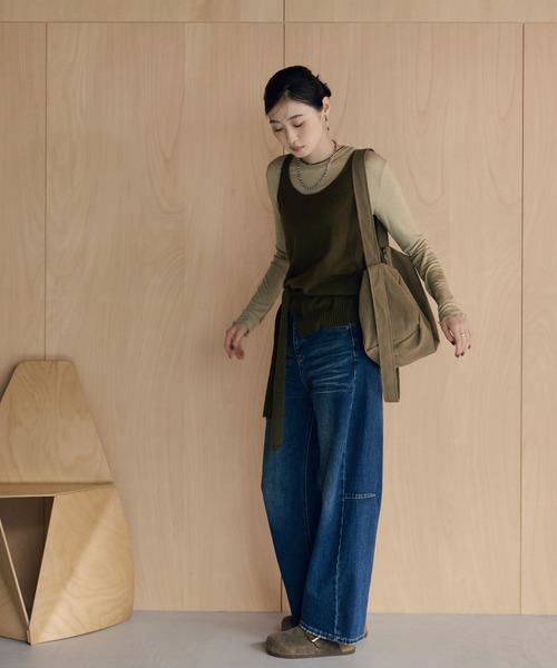 LAULEN(ローレン)の「belted asymmetric knit vest /ベルト付きアシンメトリーニットベスト(ベスト・レディース・グレー/パープル/ブラック/カーキ/アイボリー・FREE)」の18枚目の写真