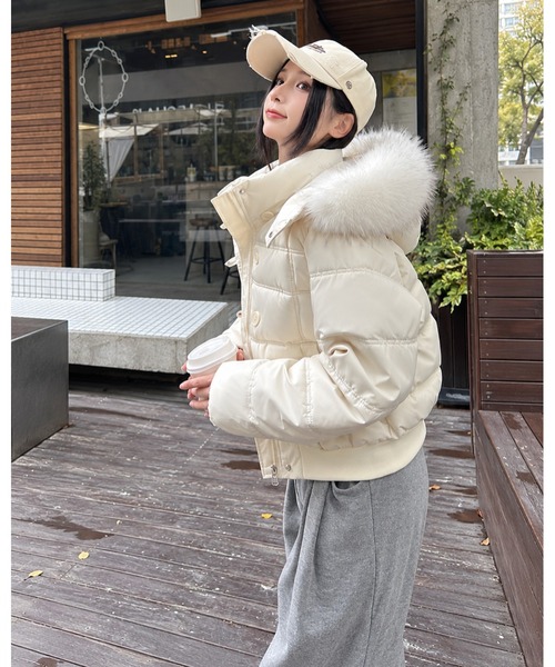 inst.ALL(インストール)の「ファーフードショート中綿ダウンジャケット(ダウンジャケット/コート・レディース・ネイビー/ホワイト/ブラック・M)」の17枚目の写真