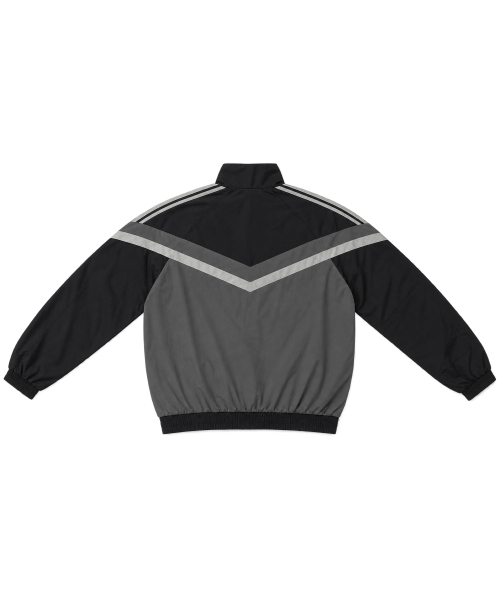 URBAN PLAYERS(アーバンプレイヤーズ)の「MARCO ウィンドブレーカー (ブラック)(ナイロンジャケット・レディース・その他・MEDIUM/LARGE)」の4枚目の写真