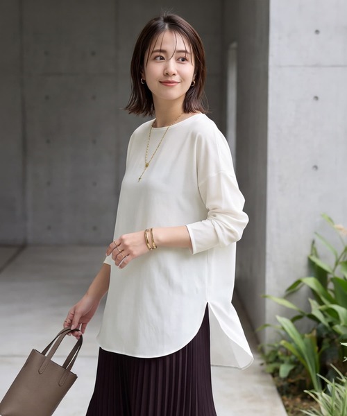 STYLE DELI(スタイルデリ)の「【selection】パウダリージョーゼット長袖ブラウスTシャツ(Tシャツ/カットソー・レディース・オフホワイト/ライトグレー・FREE)」の1枚目の写真