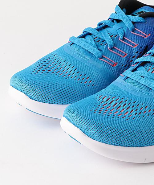 NIKE（ナイキ）の「NIKE（ナイキ） ウィメンズ フリー ラン◆◆（スニーカー・レディース・ブラック/ロイヤルブルー・23cm/25cm/24.5cm/22.5cm/24cm/23.5cm）」の7枚目の写真