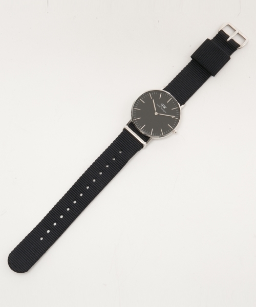 Daniel Wellington（ダニエルウェリントン）の「Daniel Wellington ダニエル・ウェリントン Cornwall BLACK MODEL 36MM / DW00100151（アナログ腕時計・メンズ・ブラック×ブラック・FREE）」の5枚目の写真