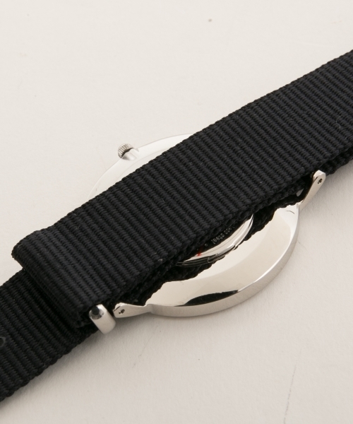 Daniel Wellington（ダニエルウェリントン）の「Daniel Wellington ダニエル・ウェリントン Cornwall BLACK MODEL 36MM / DW00100151（アナログ腕時計・メンズ・ブラック×ブラック・FREE）」の2枚目の写真